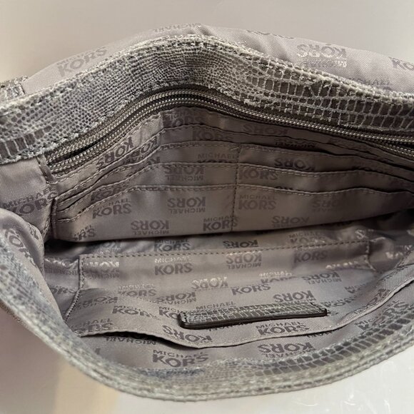 Michael Kors Vintage- Soft Suede Like - Snake / Animal Print Bag- Gray- EC - Picture 13 of 13